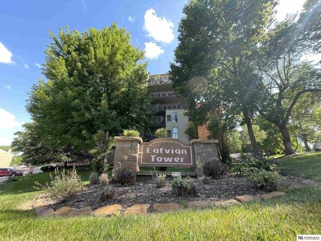 Condo for sale in Omaha