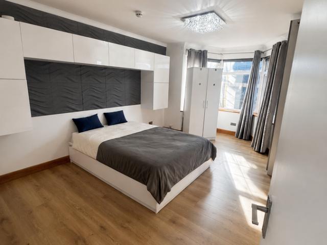 House for rent in Dollis Hill, Greater London