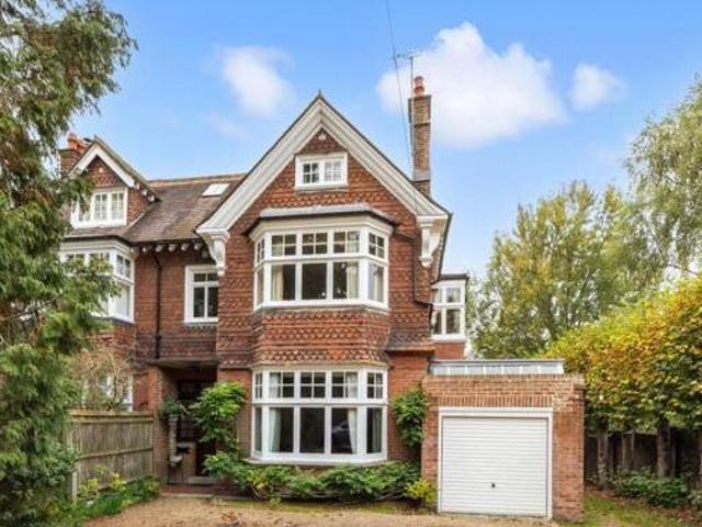 House for sale in Lucastes, Mid Sussex