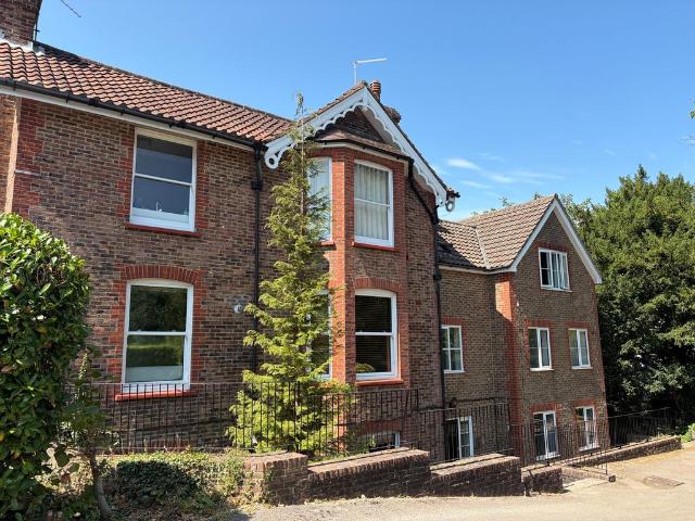 Apartment for rent in Lucastes, Perryfields
