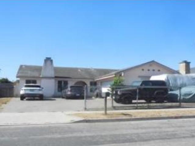 House for sale in Goleta