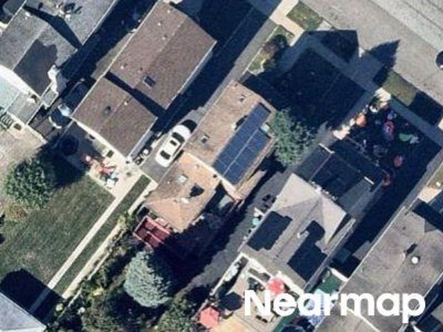 House for sale in Lyndhurst, New Jersey