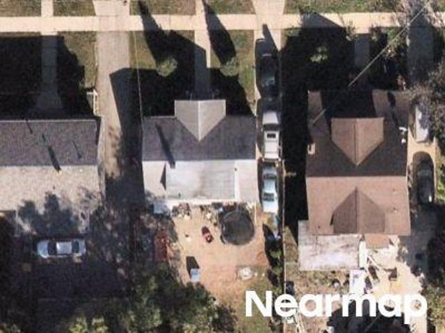 House for sale in Elgin
