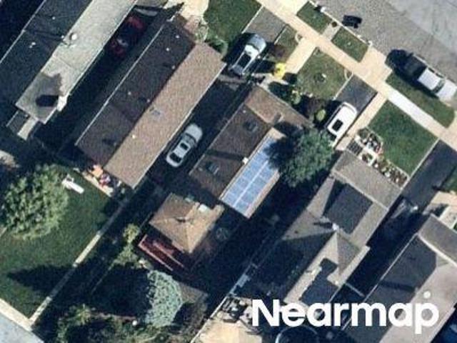 House for sale in Lyndhurst, New Jersey