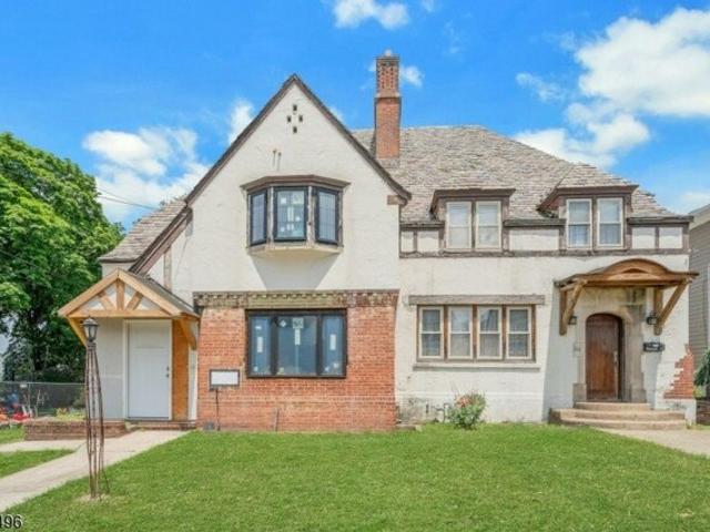 House for sale in Lyndhurst, Bergen County