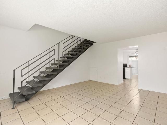 Apartment for rent in Buena Park, California