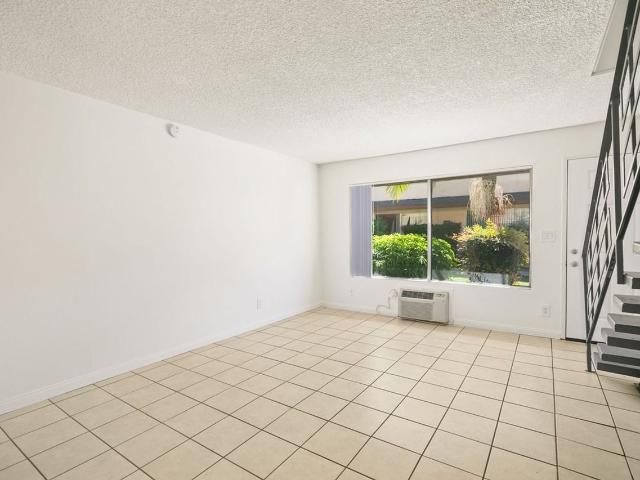 Apartment for rent in Buena Park, California