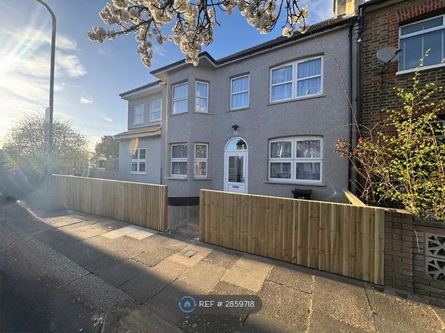 Room for rent in Greater London