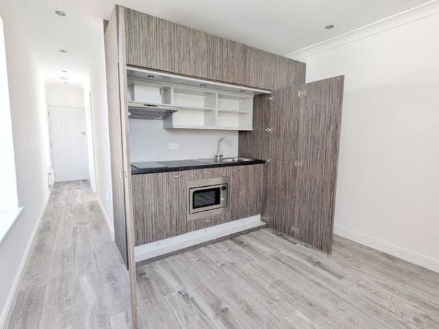 Apartment for rent in Leckwith, Cardiff