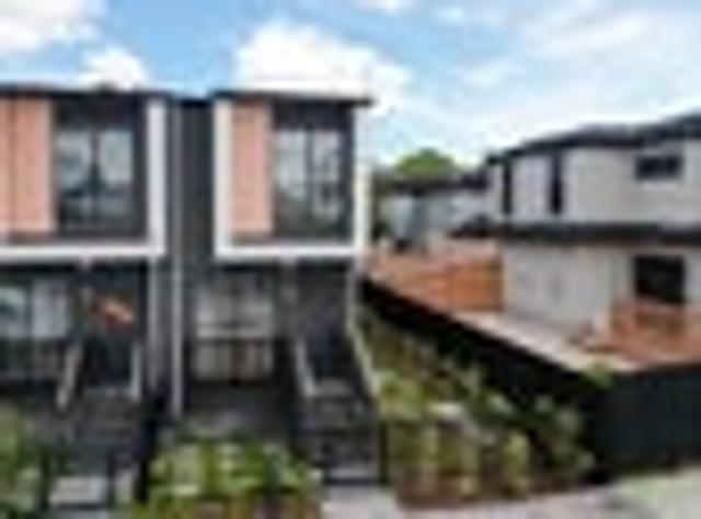 Townhouse for rent in Papakura