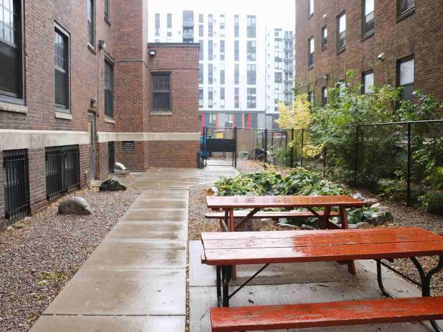 Apartment for rent in Hennepin, Minnesota
