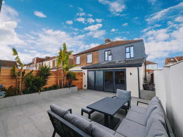 Apartment for rent in Copnor, City Of Portsmouth