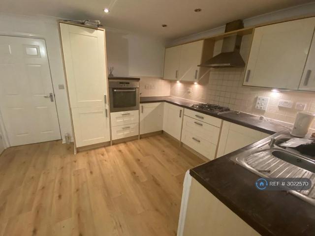House for rent in Harold Hill, Greater London