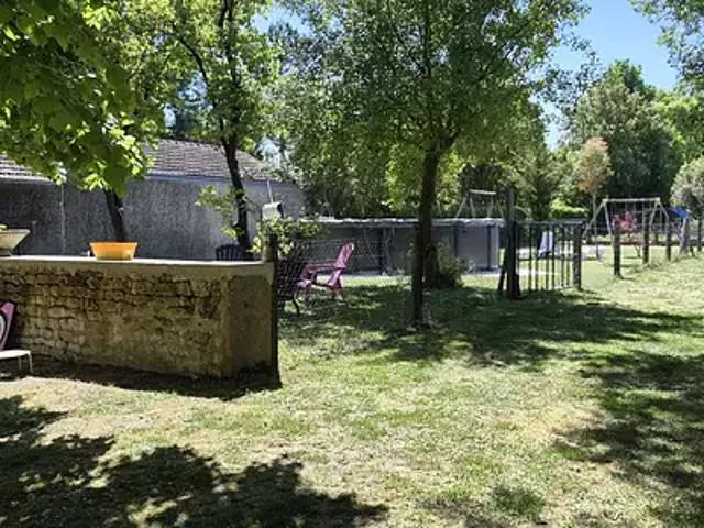 Maison vente à Saint-Jean-d'Angély, Paillé