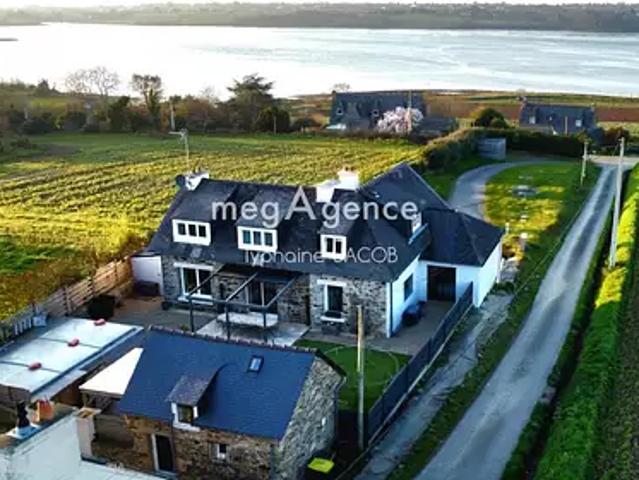 Maison vente à Guingamp, Bretagne