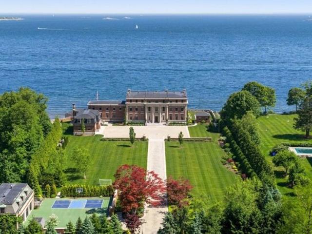 House for sale in Beverly, Massachusetts