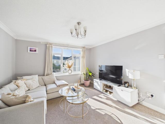 Apartment for rent in Golden Valley, Gloucestershire
