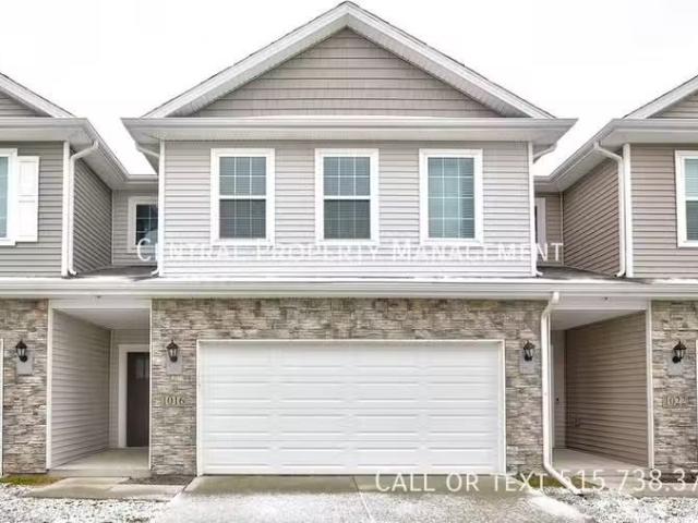 Condo for rent in Urbandale