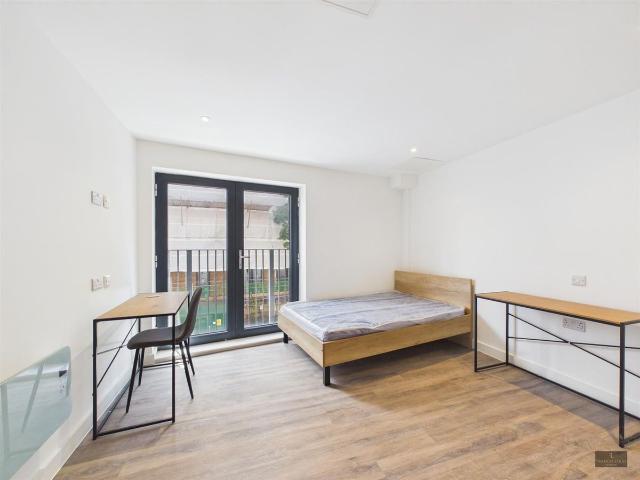 House for rent in St Philip's Marsh, Feckenham