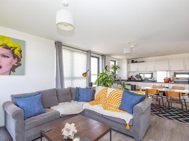Apartment for rent in St Philip's Marsh, Feckenham