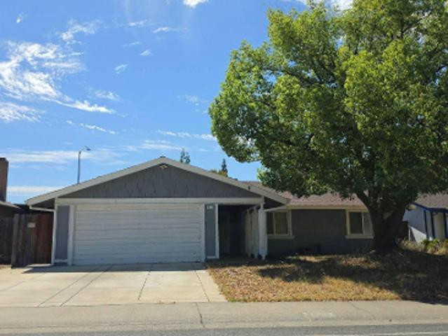 House for sale in Mather, California