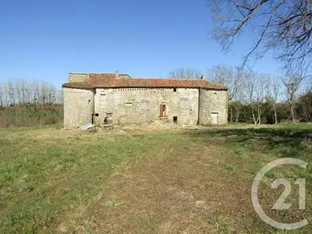 Maison vente à Confolens, Paizay-naudouin-embourie