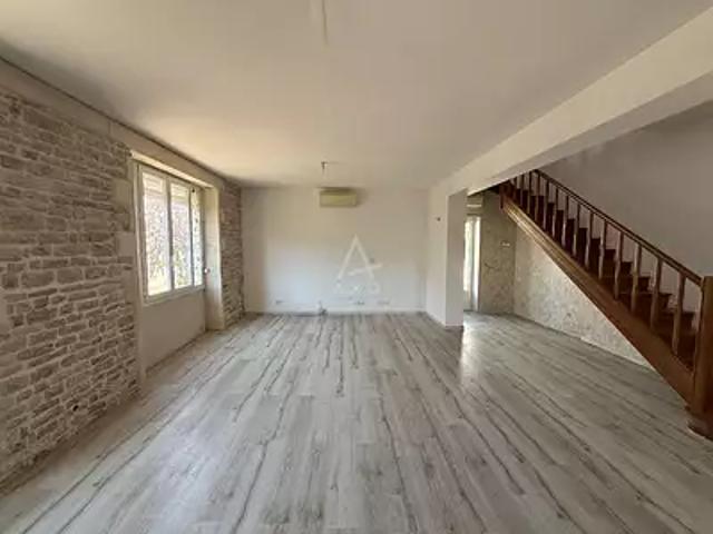 Maison vente à Confolens, Paizay-naudouin-embourie