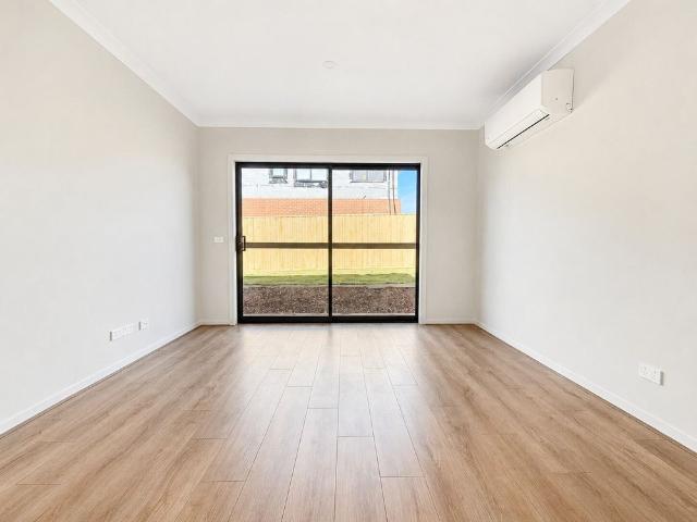 Room for rent in Camerons Creek, Victoria