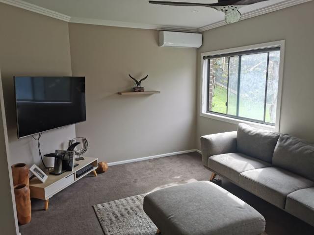 Room for rent in Camerons Creek, Victoria