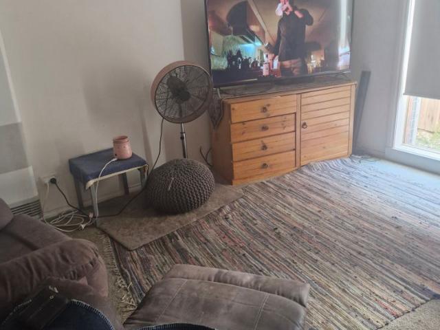 Room for rent in Camerons Creek, Victoria