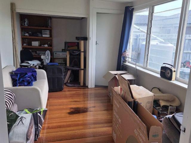 Room for rent in Camerons Creek, Victoria