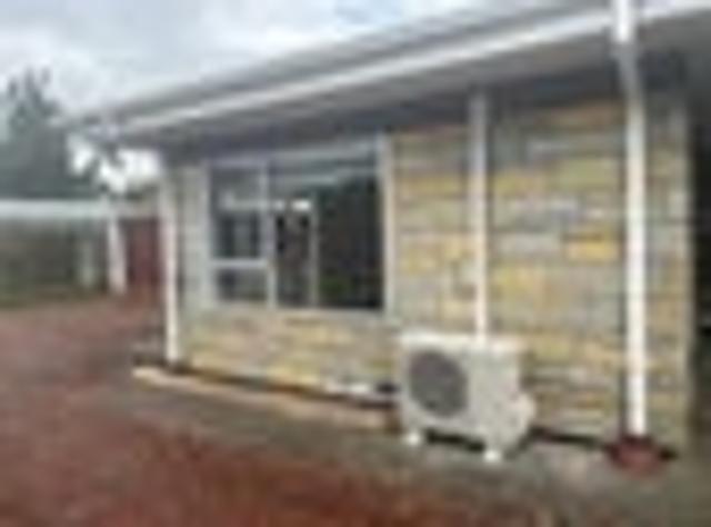 House for rent in Howick, Oroua County
