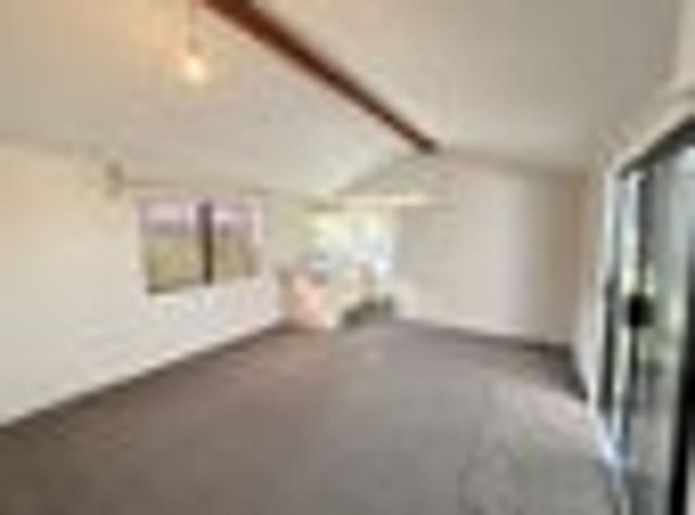 Apartment for rent in Howick