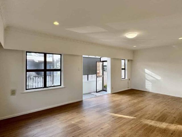 House for rent in Howick, Oroua County