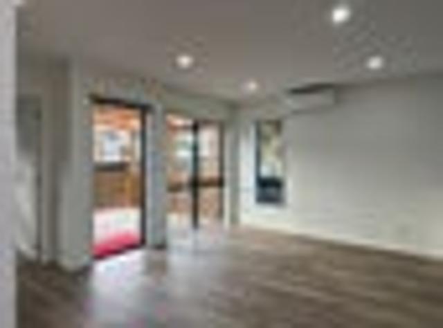 Townhouse for rent in Howick, Oroua County