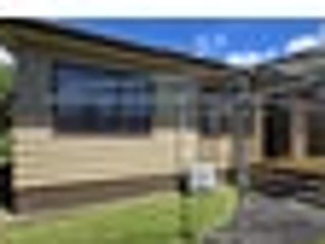 House for rent in Howick, Oroua County