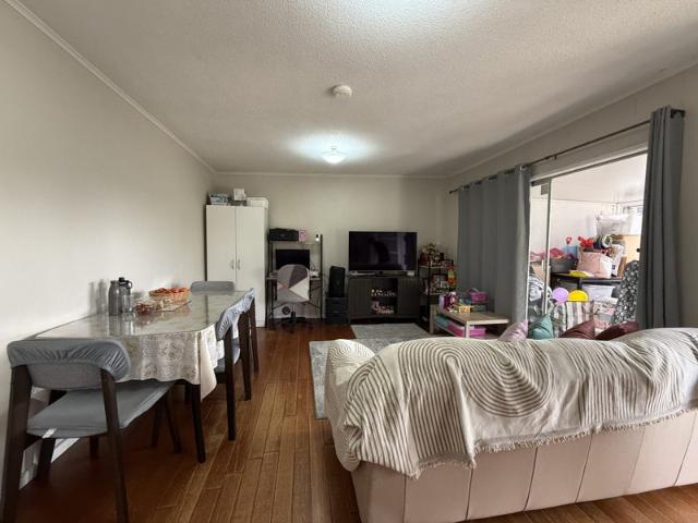 Apartment for rent in Howick, Oroua County