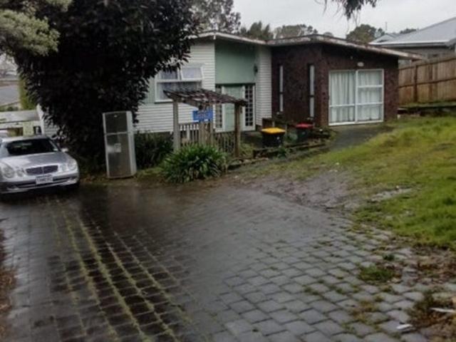 House for rent in Howick, Oroua County