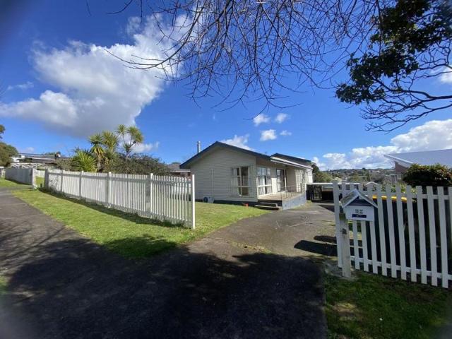 House for rent in Howick, Oroua County