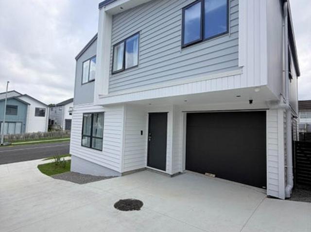 House for rent in Pakuranga Heights, Howick