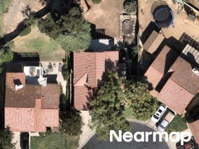 House for sale in Oak Park, California