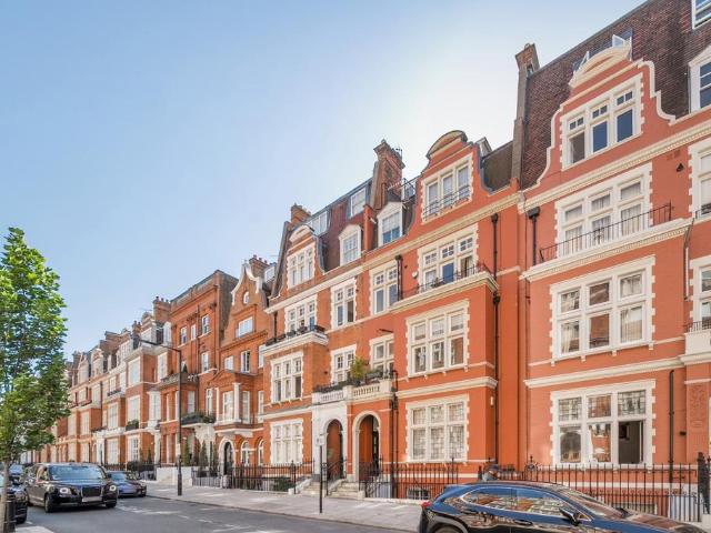 Apartment for rent in Bayswater, Greater London