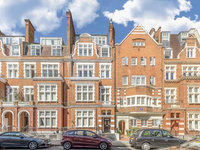 Apartment for rent in Bayswater, Greater London