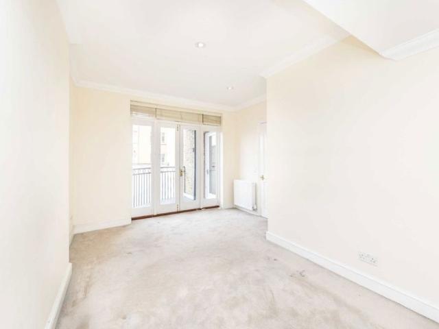 House for rent in Bayswater, Greater London