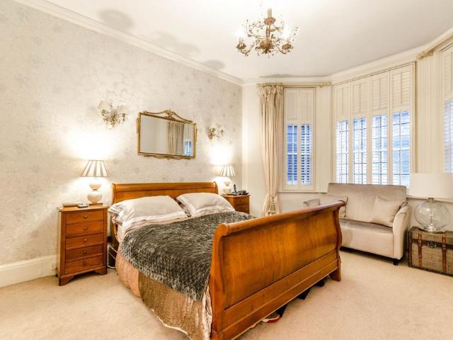 Apartment for rent in South Kensington, Greater London