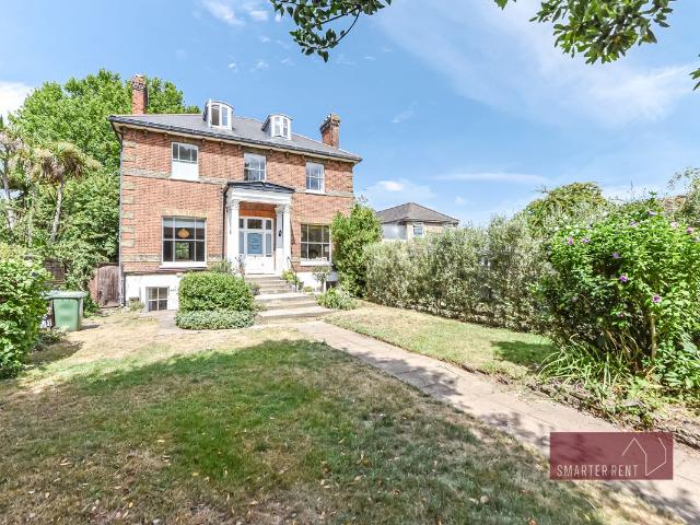 House for rent in Blackhills, Surrey