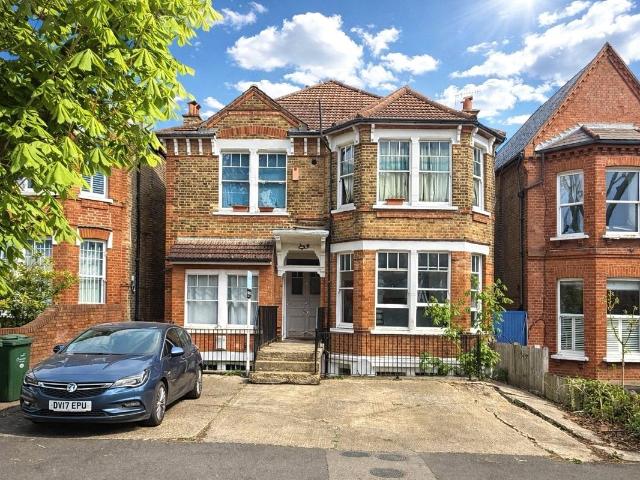 Apartment for rent in Tulse Hill, Greater London