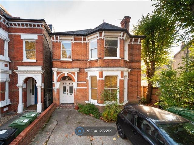 Apartment for rent in Tulse Hill, Greater London