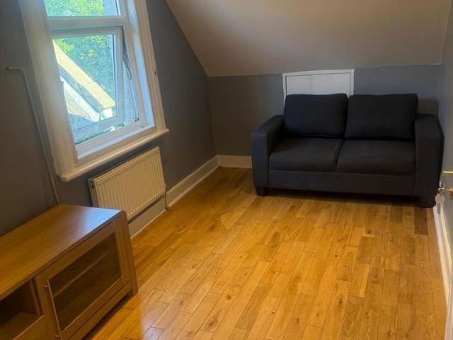 House for rent in Tulse Hill, Greater London