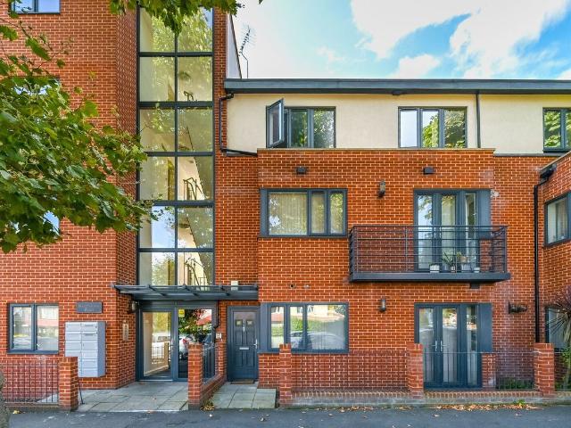 Apartment for rent in Tulse Hill, Greater London